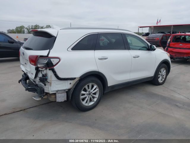 Photo 3 VIN: 5XYPG4A38KG497323 - KIA SORENTO 