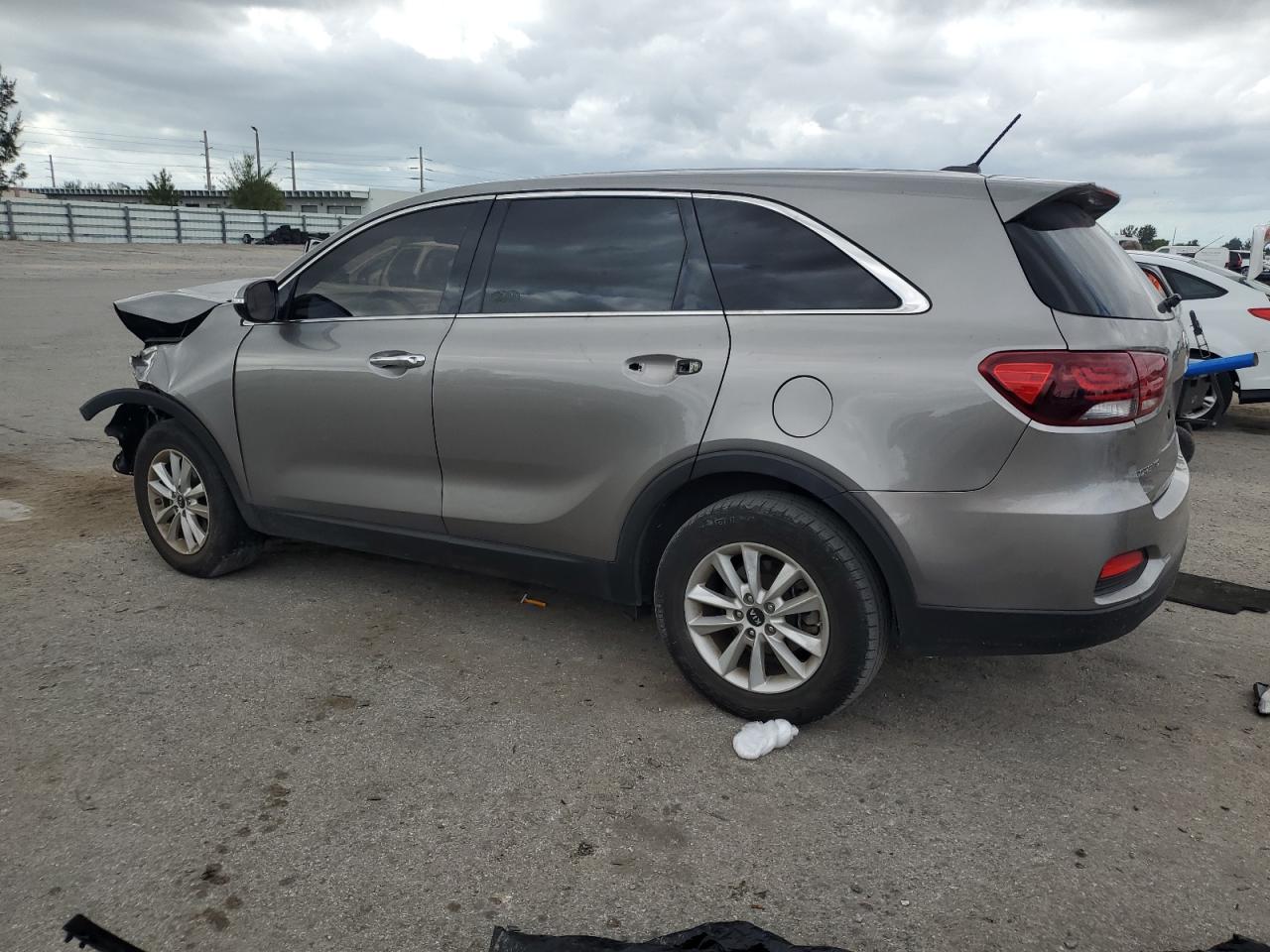 Photo 1 VIN: 5XYPG4A38KG520356 - KIA SORENTO 