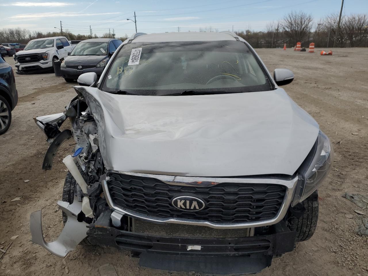 Photo 4 VIN: 5XYPG4A38KG526304 - KIA SORENTO 