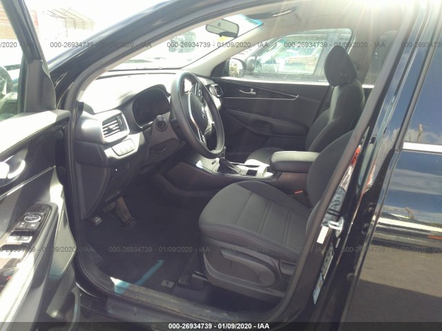 Photo 4 VIN: 5XYPG4A38KG559786 - KIA SORENTO 