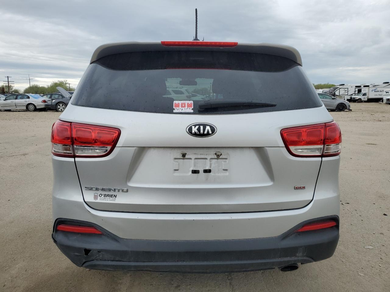 Photo 5 VIN: 5XYPG4A39GG074550 - KIA SORENTO 