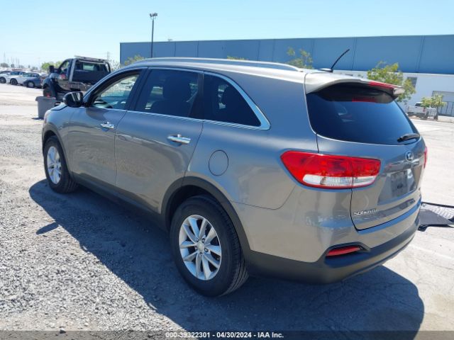 Photo 2 VIN: 5XYPG4A39GG104727 - KIA SORENTO 