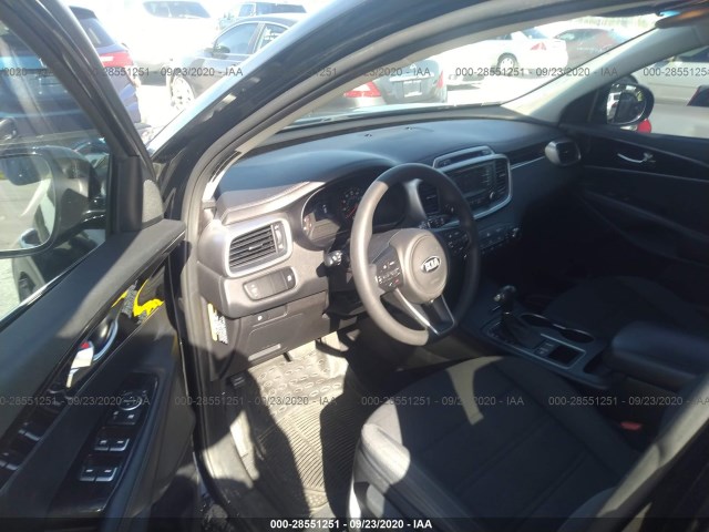 Photo 4 VIN: 5XYPG4A39GG109085 - KIA SORENTO 