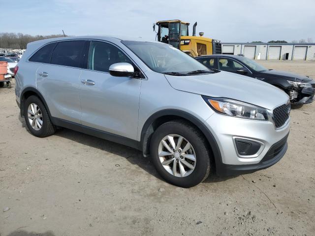 Photo 3 VIN: 5XYPG4A39HG302953 - KIA SORENTO 