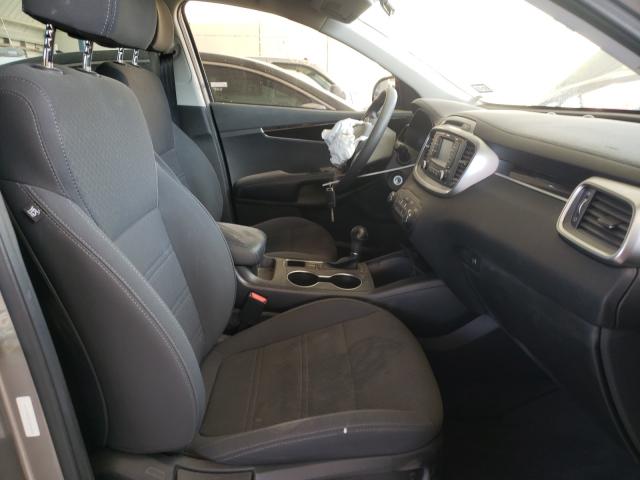 Photo 4 VIN: 5XYPG4A39JG385838 - KIA SORENTO LX 