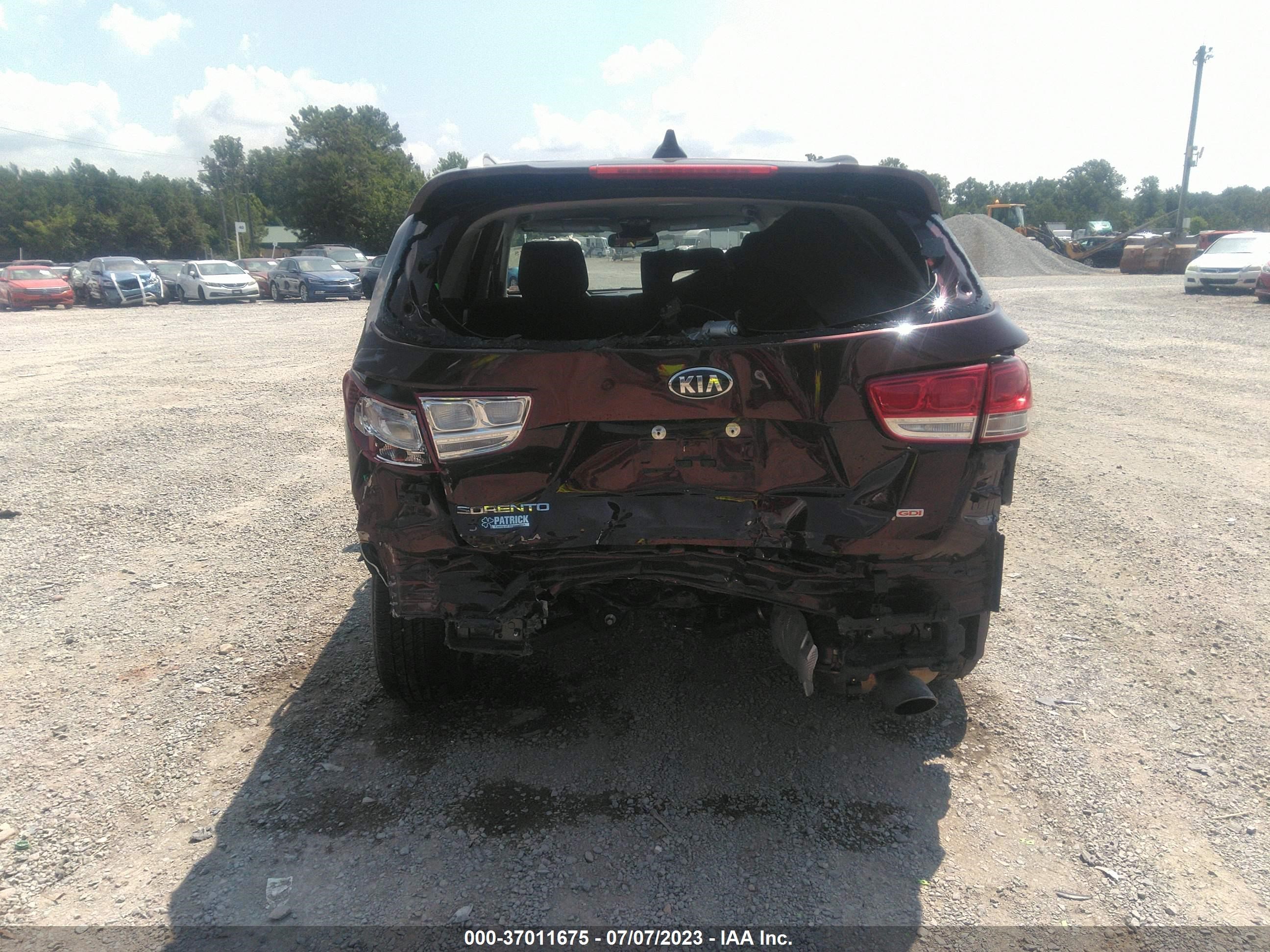 Photo 15 VIN: 5XYPG4A39JG401424 - KIA SORENTO 