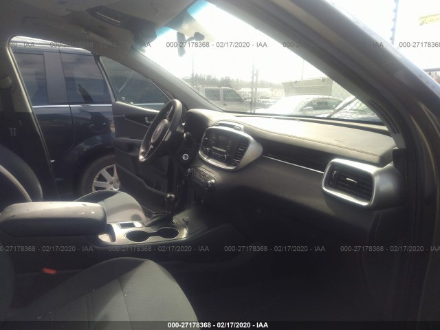 Photo 4 VIN: 5XYPG4A39JG412276 - KIA SORENTO 