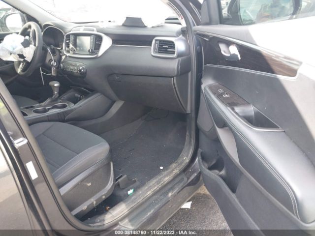 Photo 4 VIN: 5XYPG4A39KG460491 - KIA SORENTO 