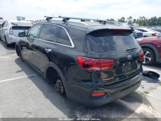 Photo 2 VIN: 5XYPG4A39KG466713 - KIA SORENTO 