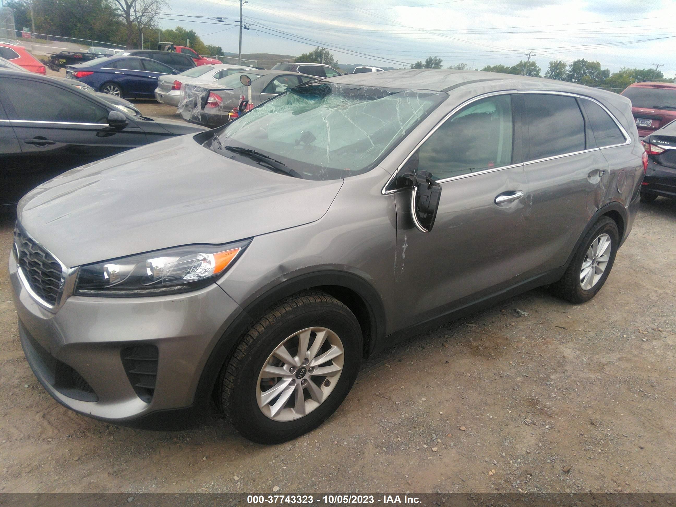 Photo 1 VIN: 5XYPG4A39KG493443 - KIA SORENTO 