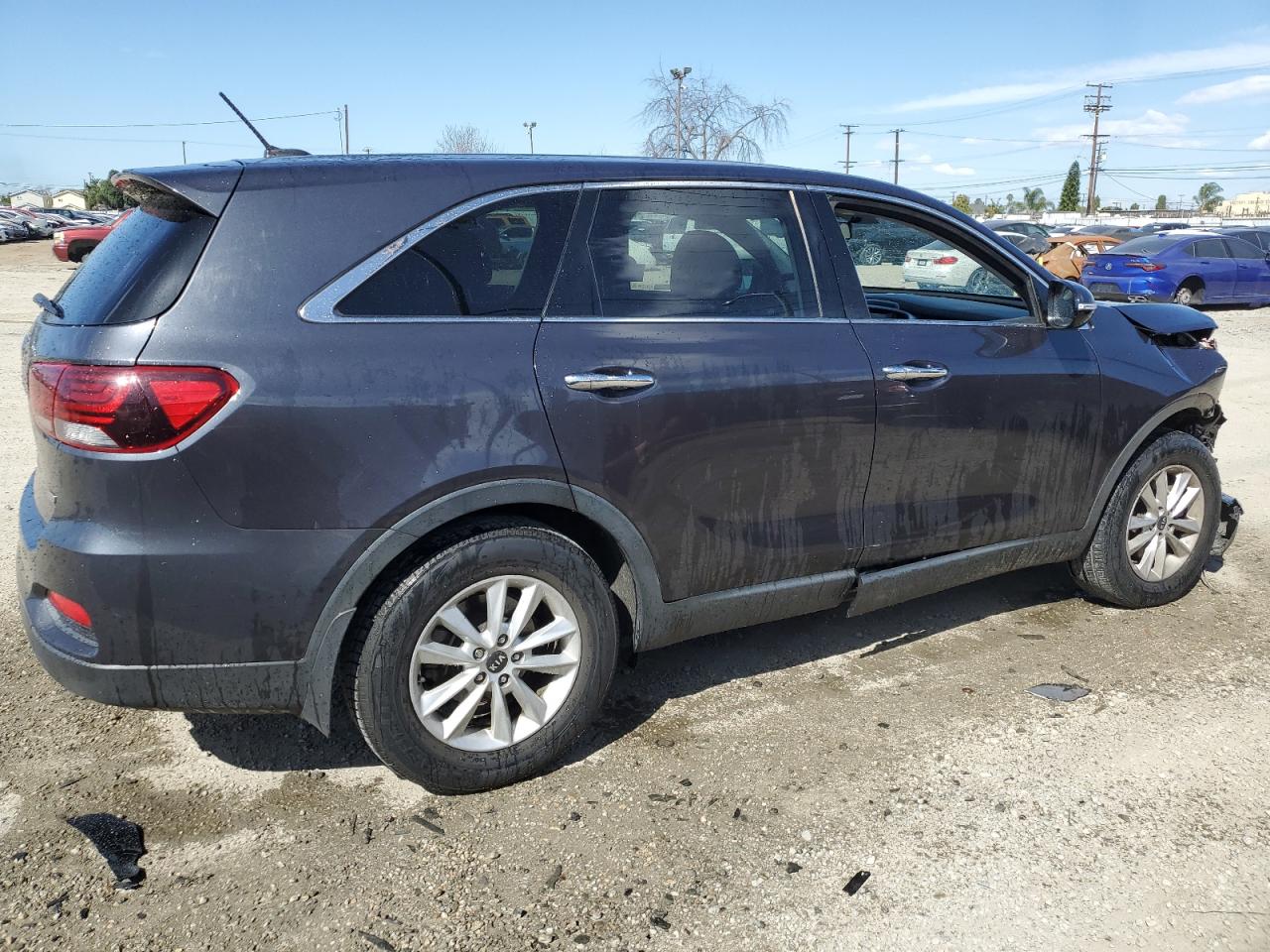 Photo 2 VIN: 5XYPG4A39KG541040 - KIA SORENTO 