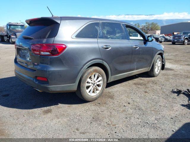 Photo 3 VIN: 5XYPG4A39KG556332 - KIA SORENTO 