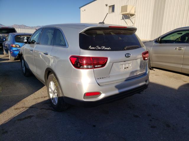 Photo 2 VIN: 5XYPG4A39KG583563 - KIA SORENTO L 