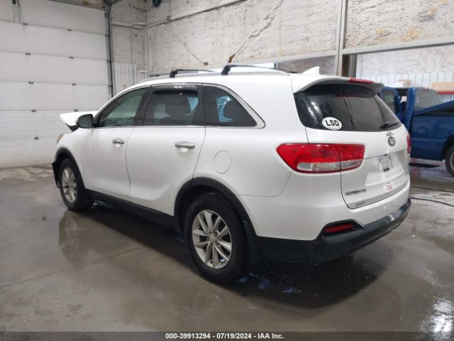 Photo 2 VIN: 5XYPG4A3XGG060303 - KIA SORENTO 