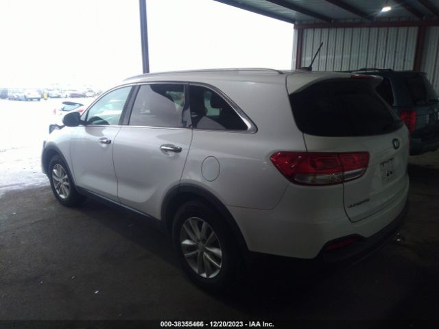 Photo 2 VIN: 5XYPG4A3XGG073455 - KIA SORENTO 