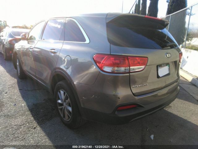 Photo 2 VIN: 5XYPG4A3XGG082141 - KIA SORENTO 