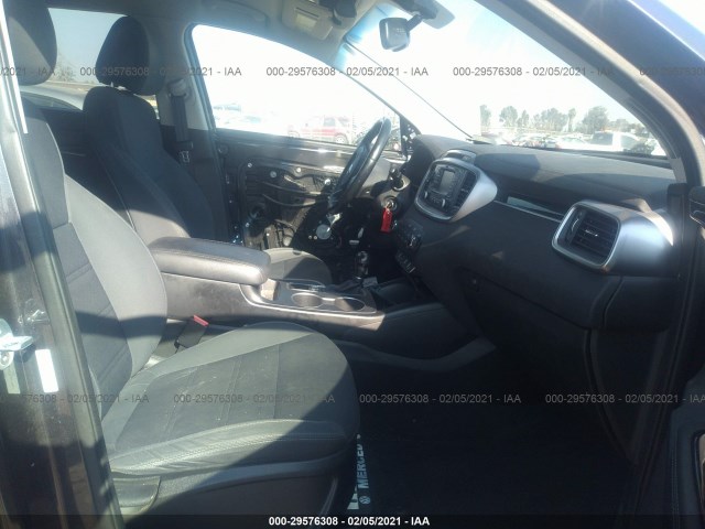 Photo 4 VIN: 5XYPG4A3XGG108611 - KIA SORENTO 