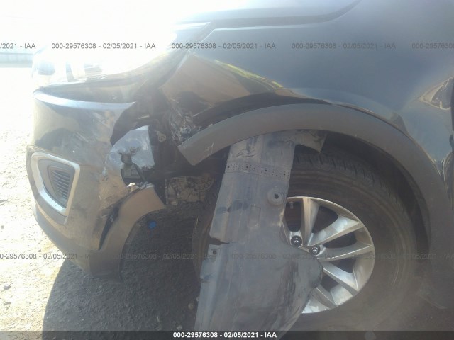 Photo 5 VIN: 5XYPG4A3XGG108611 - KIA SORENTO 