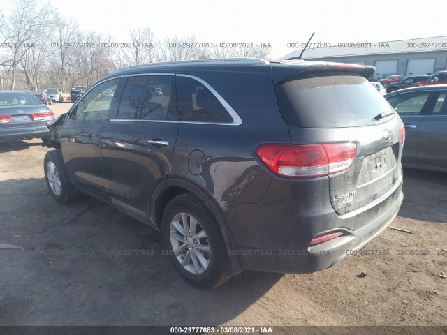 Photo 2 VIN: 5XYPG4A3XGG122198 - KIA SORENTO 