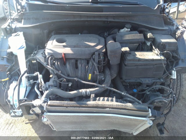 Photo 9 VIN: 5XYPG4A3XGG122198 - KIA SORENTO 