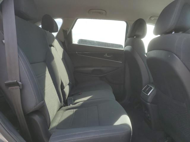 Photo 10 VIN: 5XYPG4A3XGG123058 - KIA SORENTO LX 