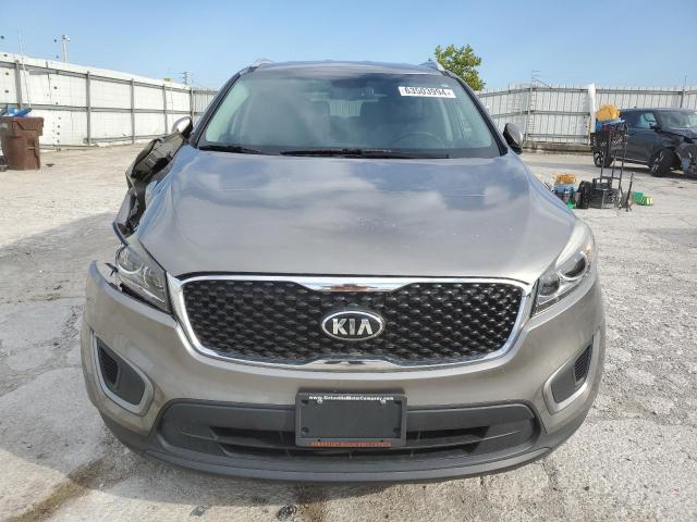 Photo 4 VIN: 5XYPG4A3XGG123058 - KIA SORENTO LX 