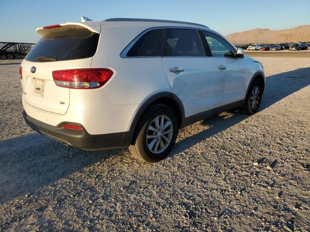 Photo 2 VIN: 5XYPG4A3XGG146713 - KIA SORENTO LX 