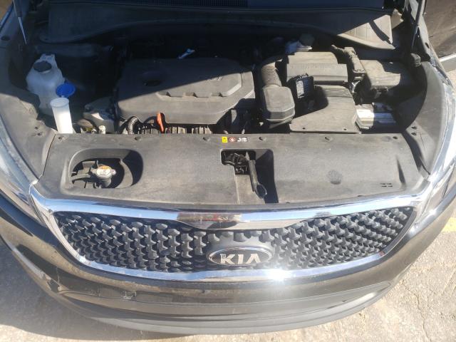 Photo 6 VIN: 5XYPG4A3XHG242925 - KIA SORENTO LX 