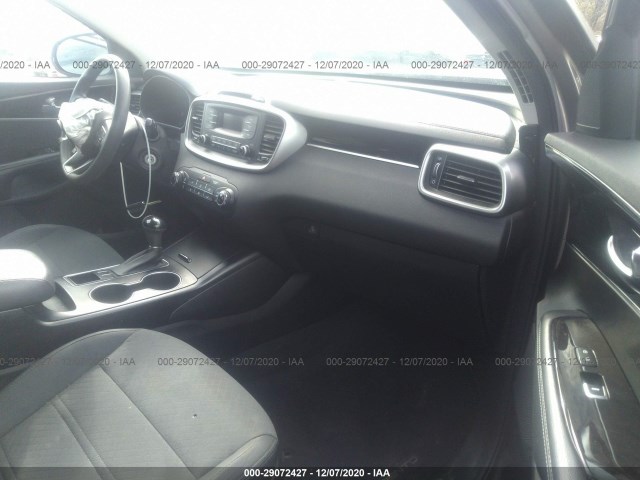 Photo 4 VIN: 5XYPG4A3XHG260423 - KIA SORENTO 