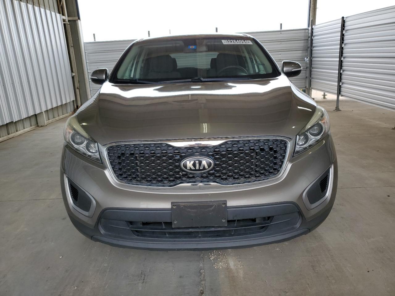 Photo 4 VIN: 5XYPG4A3XHG263337 - KIA SORENTO 