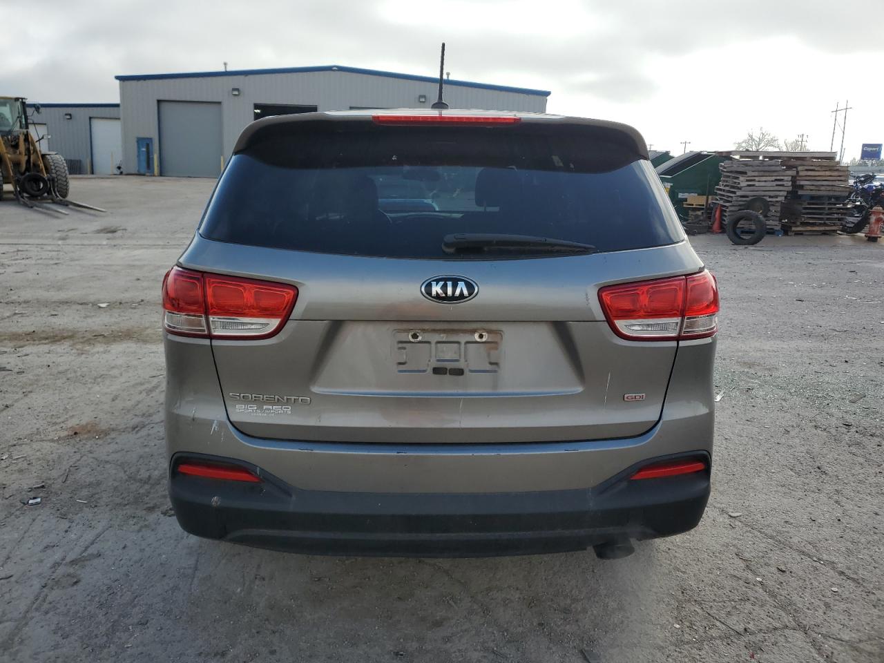 Photo 5 VIN: 5XYPG4A3XHG282647 - KIA SORENTO 