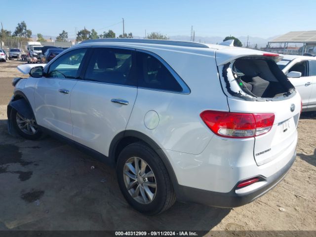 Photo 2 VIN: 5XYPG4A3XHG286147 - KIA SORENTO 