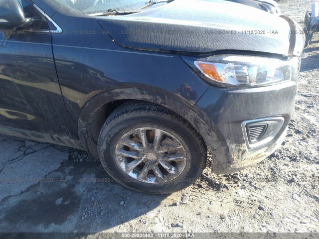 Photo 5 VIN: 5XYPG4A3XHG300838 - KIA SORENTO 