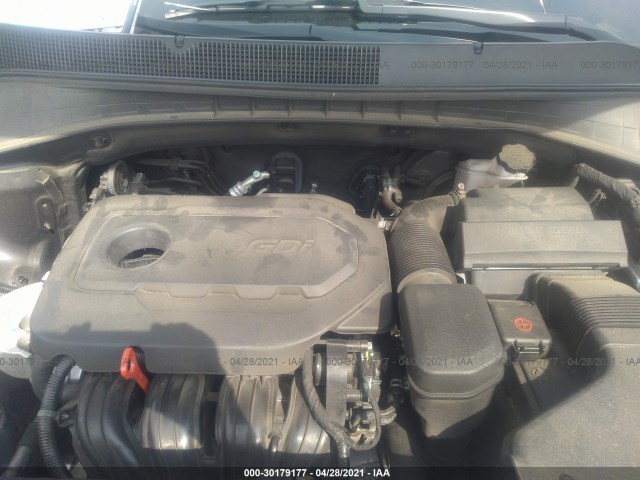 Photo 9 VIN: 5XYPG4A3XHG318255 - KIA SORENTO 