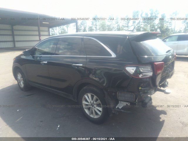 Photo 2 VIN: 5XYPG4A3XKG501968 - KIA SORENTO 