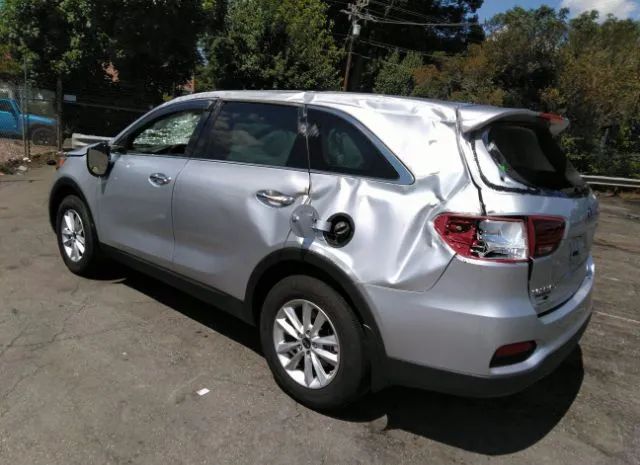 Photo 2 VIN: 5XYPG4A3XKG516826 - KIA SORENTO 