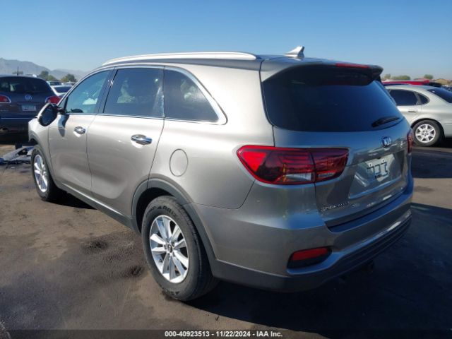 Photo 2 VIN: 5XYPG4A3XKG551690 - KIA SORENTO 