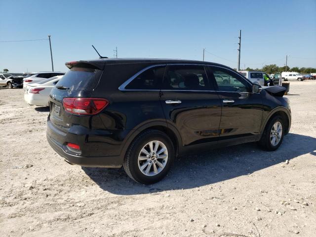 Photo 2 VIN: 5XYPG4A3XKG582101 - KIA SORENTO L 