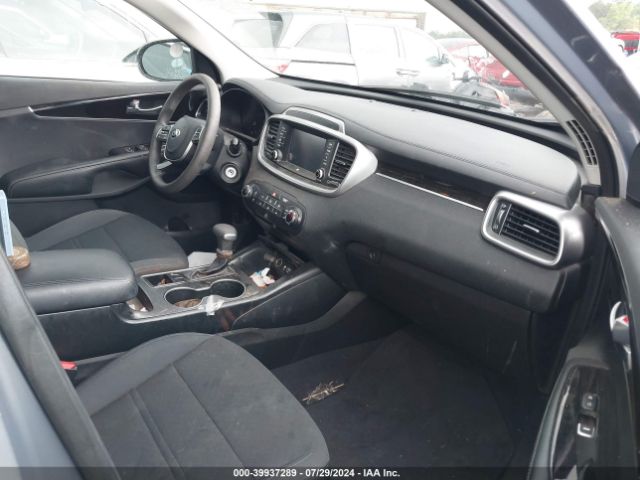 Photo 4 VIN: 5XYPG4A3XKG600824 - KIA SORENTO 