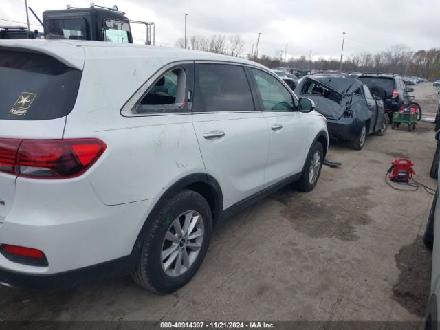 Photo 5 VIN: 5XYPG4A3XKG611130 - KIA SORENTO 