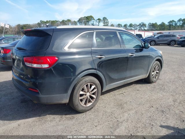 Photo 3 VIN: 5XYPG4A50GG014559 - KIA SORENTO 