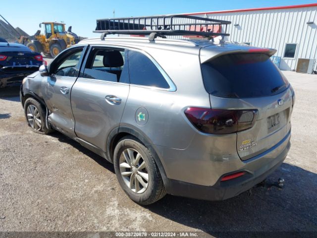 Photo 2 VIN: 5XYPG4A50GG160377 - KIA SORENTO 