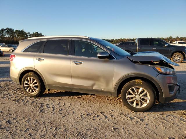 Photo 3 VIN: 5XYPG4A50HG215735 - KIA SORENTO LX 