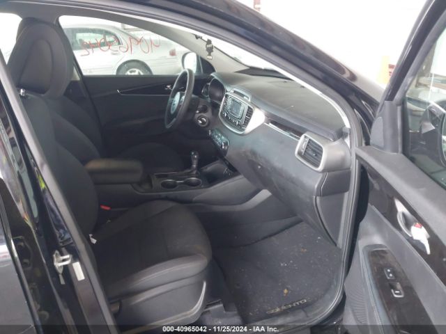 Photo 4 VIN: 5XYPG4A50HG219204 - KIA SORENTO 