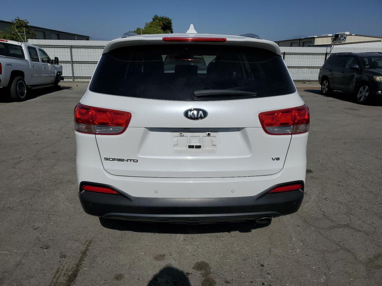 Photo 5 VIN: 5XYPG4A50HG306620 - KIA SORENTO 