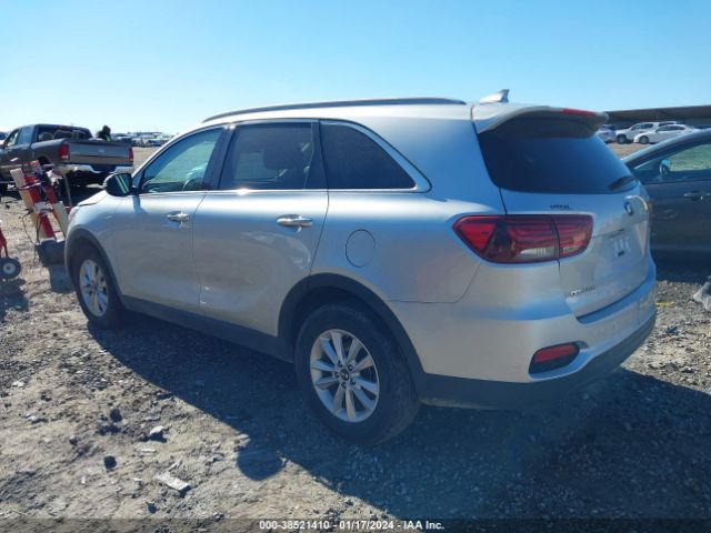 Photo 2 VIN: 5XYPG4A50KG464351 - KIA SORENTO 