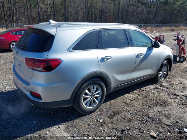 Photo 3 VIN: 5XYPG4A50KG464351 - KIA SORENTO 