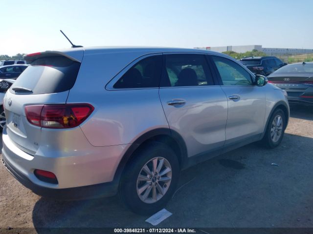 Photo 3 VIN: 5XYPG4A50KG560559 - KIA SORENTO 