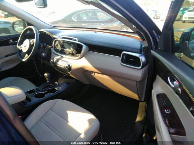 Photo 4 VIN: 5XYPG4A51HG257766 - KIA SORENTO 