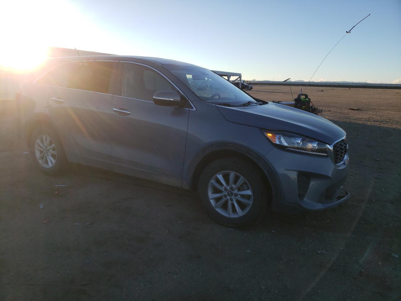 Photo 3 VIN: 5XYPG4A51LG622620 - KIA SORENTO 